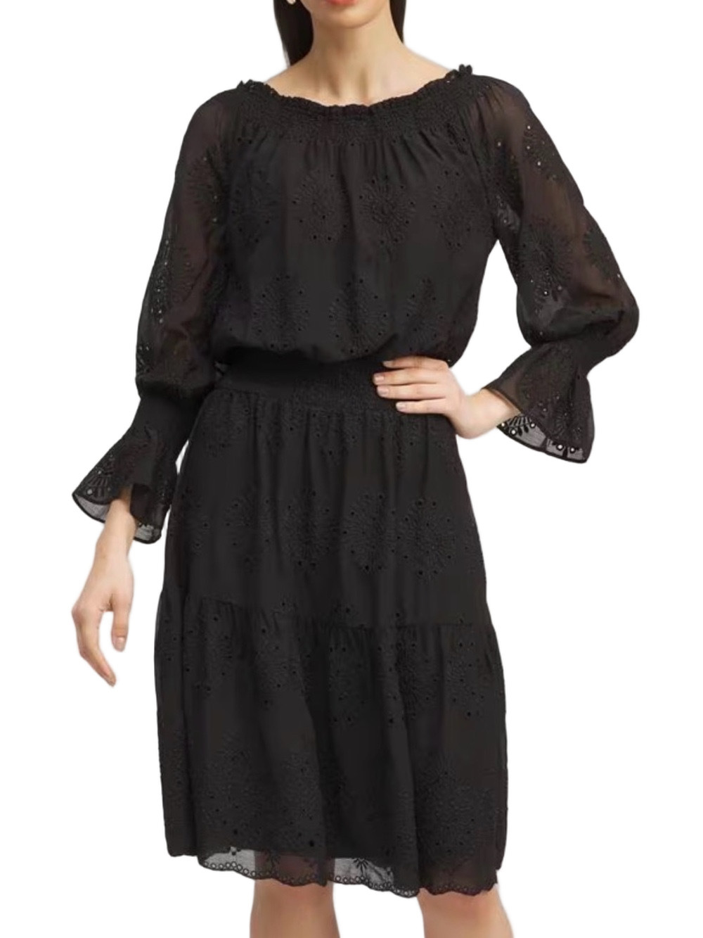 53. NWT WOMENS CHICO’S 4/XXL DETAIL DRESS